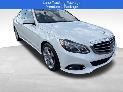 Used 2015 Mercedes-Benz E 350 4MATIC Sedan image 5