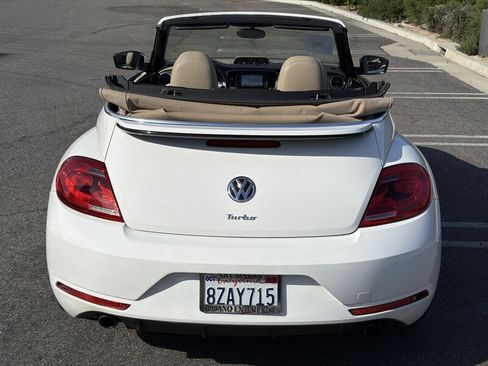 Used 2013 Volkswagen Beetle 2.0T image 5