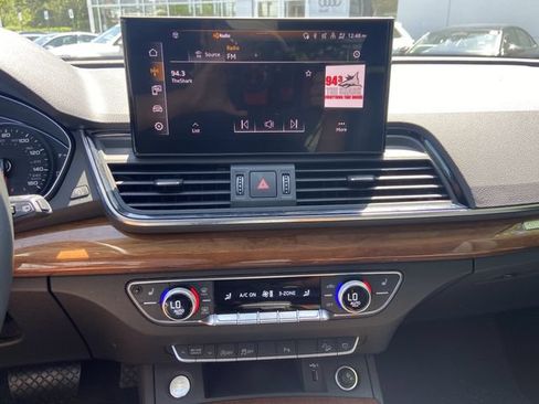 Used 2023 Audi Q5 2.0T Premium w/ Convenience Package AWD/4WD image 20