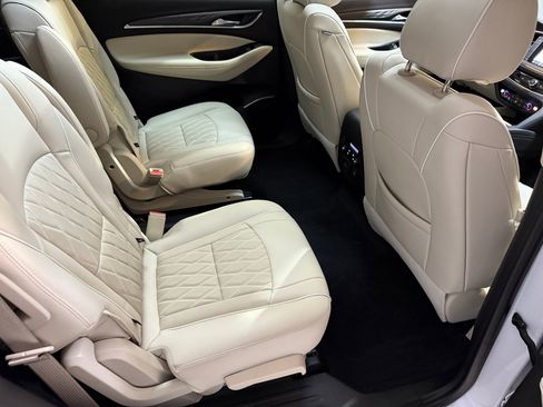 Used 2023 Buick Enclave Avenir image 47