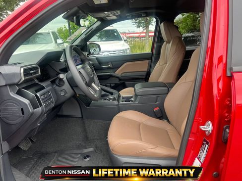 Used 2026 Toyota 4Runner Limited AWD/4WD image 10