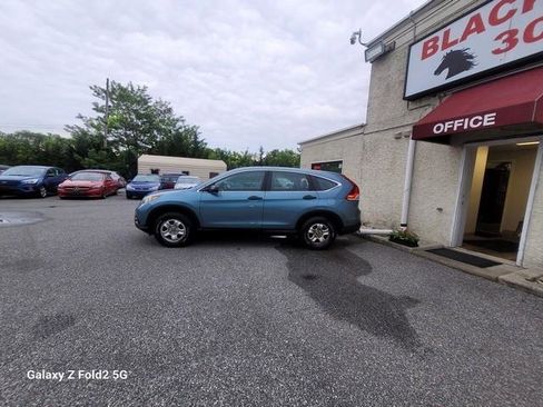 Used 2014 Honda CR-V LX image 4