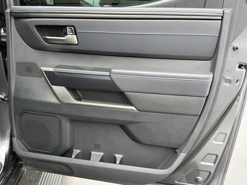 Used 2026 Toyota Tundra Platinum AWD/4WD image 15