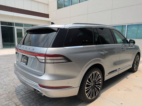 Used 2024 Lincoln Aviator Black Label w/ Dynamic Handling Package AWD/4WD image 6