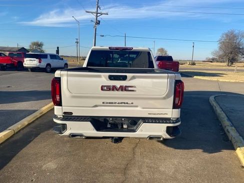 Used 2023 GMC Sierra 1500 Denali w/ Denali Reserve Package AWD/4WD image 5