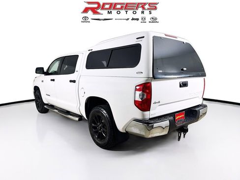 Used 2016 Toyota Tundra SR5 image 6