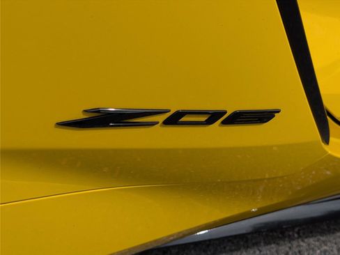 Used 2025 Chevrolet Corvette Z06 w/ Stealth Interior Trim Package RWD image 9