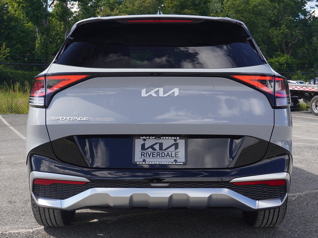 Used 2024 Kia Sportage SX FWD image 14