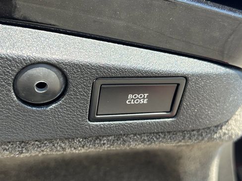 Used 2011 Bentley Continental GTC image 20