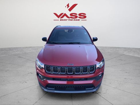 New 2026 Jeep Compass Latitude image 9