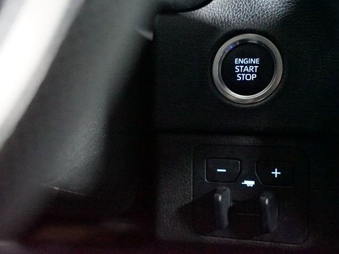 Used 2024 Toyota Tundra SR5 w/ SR5 Premium Package image 24