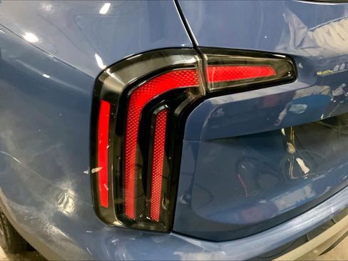 Used 2023 Kia Telluride SX Prestige image 29