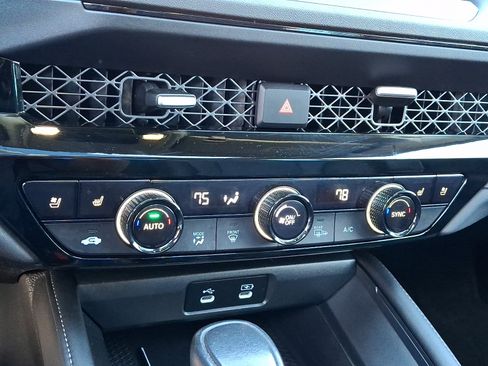 Used 2023 Honda Accord Touring image 16