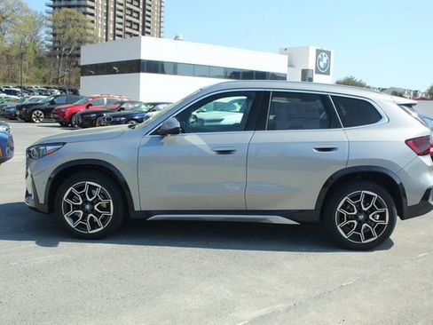 New 2026 BMW X1 xDrive28i w/ Convenience Package image 4