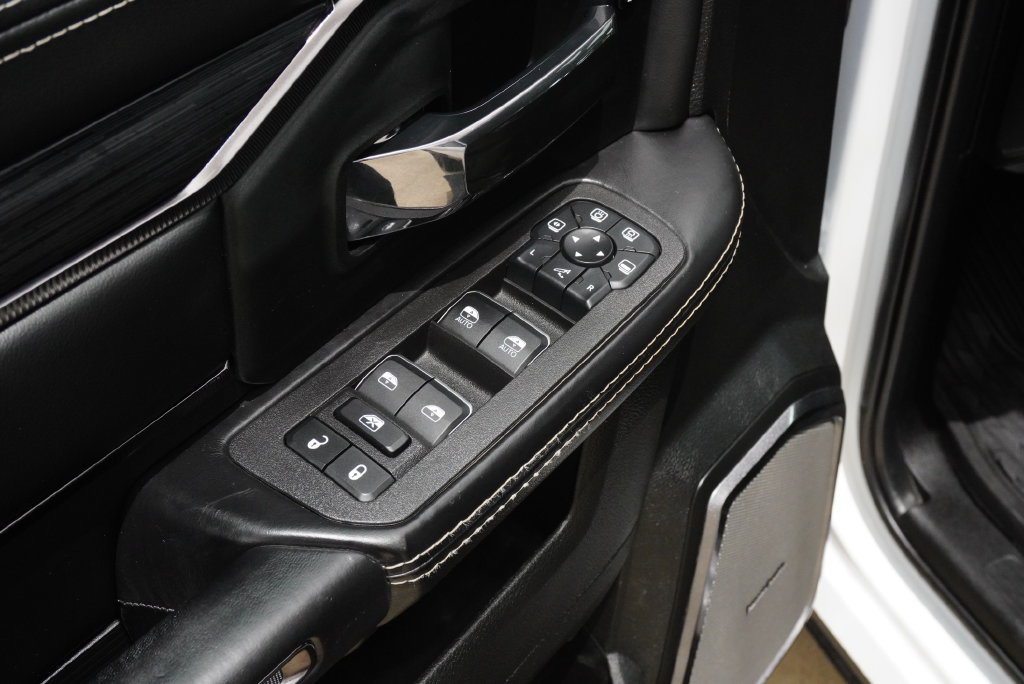Used 2025 RAM 2500 Rebel w/ Rebel Level 2 Equipment Group AWD/4WD image 27