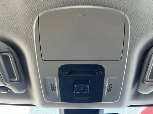 Certified 2023 Toyota Camry SE image 32