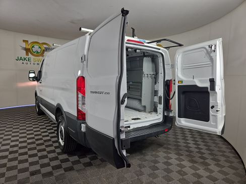 Used 2024 Ford Transit 250 Low Roof RWD image 30