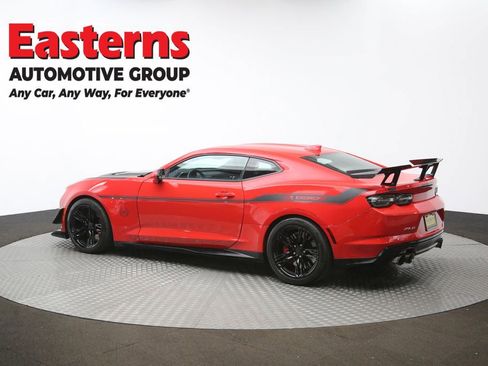 Used 2020 Chevrolet Camaro ZL1 image 65