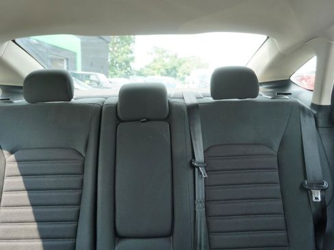 Used 2018 Ford Fusion SE FWD image 20