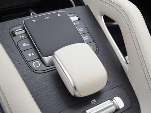 New 2026 Mercedes-Benz GLS 450 4MATIC image 30