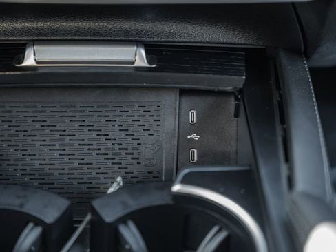 Certified 2025 Mercedes-Benz GLS 450 4MATIC image 25