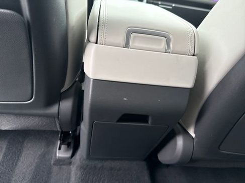 Certified 2025 Hyundai Santa Fe Calligraphy image 24