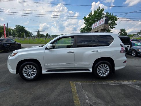 Used 2015 Lexus GX 460 w/ Premium Package image 6