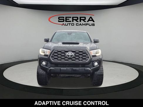 Used 2021 Toyota Tacoma TRD Sport AWD/4WD image 9