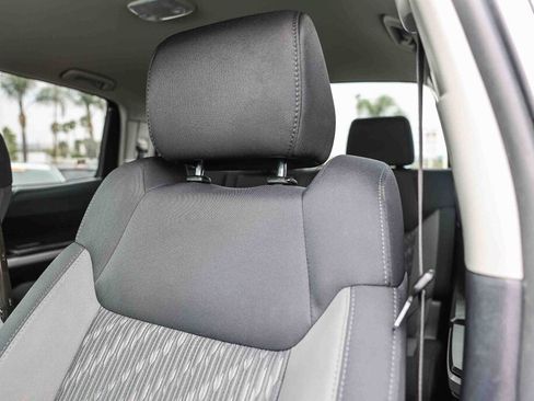 Certified 2021 Toyota Tundra SR5 AWD/4WD image 12