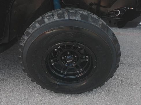 Used 2003 Jeep Wrangler X image 21