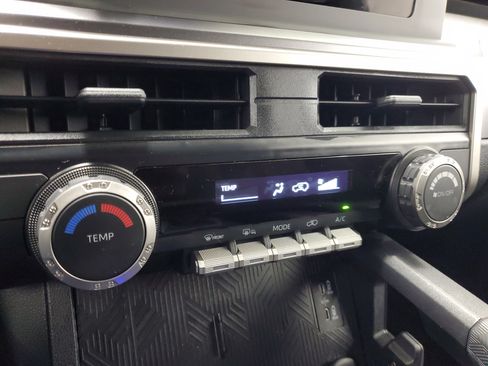 Used 2025 Toyota 4Runner SR5 RWD image 29