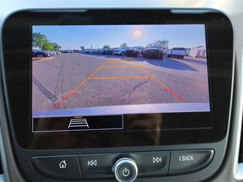 Used 2024 Chevrolet Malibu LT FWD image 27