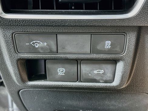 Used 2025 Hyundai Sonata SEL AWD/4WD image 17