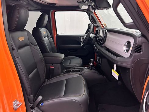 New 2025 Jeep Wrangler Sahara w/ Safety Group image 19