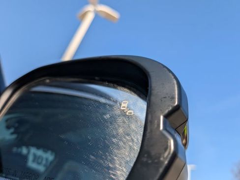 Used 2023 Honda CR-V EX-L image 34