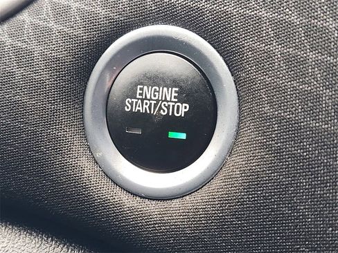 Used 2024 Chevrolet Malibu LT image 23