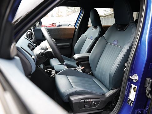 Used 2025 MINI Cooper Countryman S w/ Comfort Package Max image 20