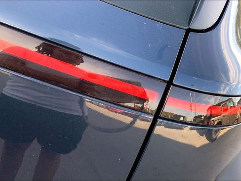 Used 2025 Hyundai Kona SEL FWD image 26