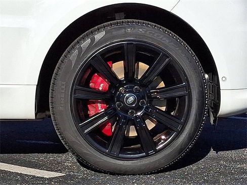 Used 2018 Land Rover Range Rover Sport Supercharged image 8