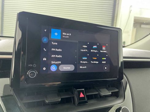 Used 2024 Toyota Corolla Cross LE image 18