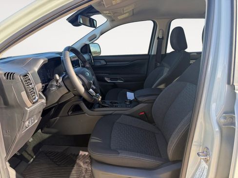 Used 2024 Ford Ranger XLT image 9