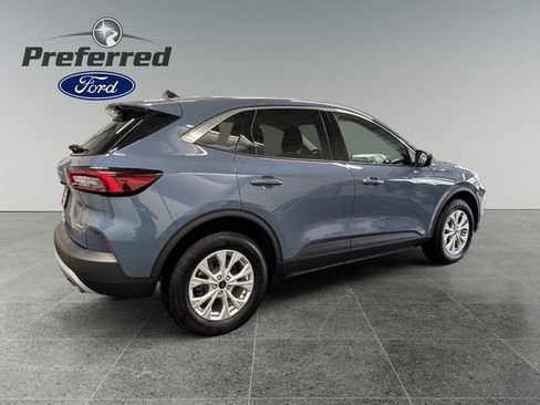 Used 2023 Ford Escape Active image 17