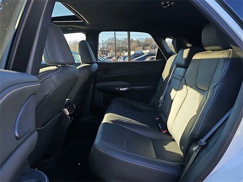 Used 2024 Lexus RX 350 350h Premium Plus image 10