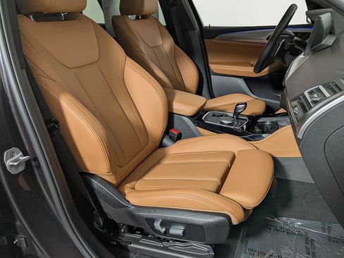 Used 2023 BMW X4 xDrive30i w/ Premium Package AWD/4WD image 25