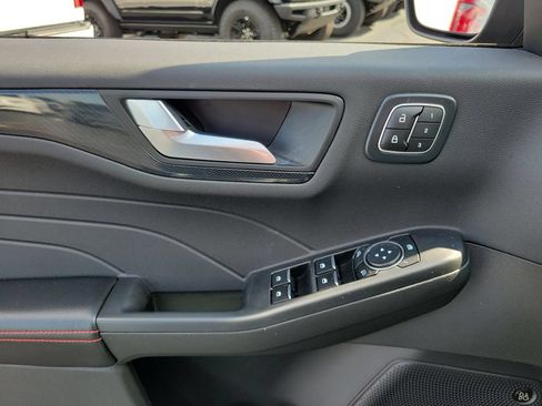 Certified 2023 Ford Escape ST-Line Elite w/ Premium Technology Package AWD/4WD image 20