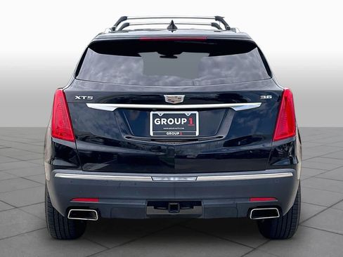 Used 2017 Cadillac XT5 Luxury FWD image 5