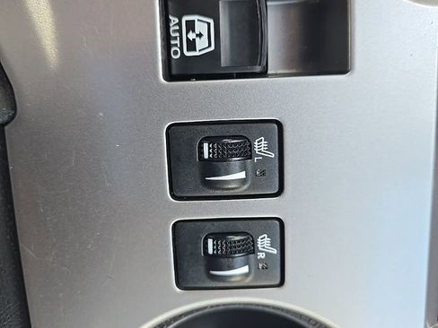 Used 2023 Toyota 4Runner SR5 Premium w/ Moonroof Package image 18