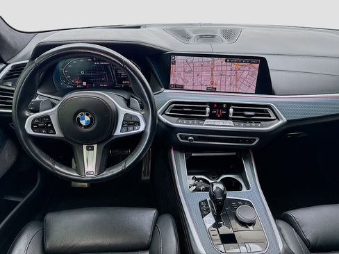 Used 2020 BMW X5 M50i w/ Executive Package image 15