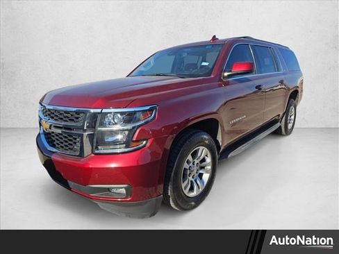 Used 2016 Chevrolet Suburban LT w/ Luxury Package image 1
