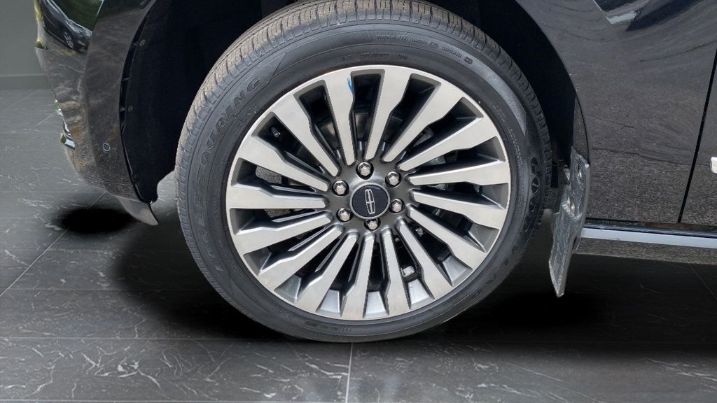 Used 2019 Lincoln Navigator L Reserve w/ Cargo Package AWD/4WD image 47